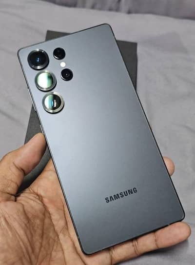 Samsung S25 Ultra 12/512GB PTA Approved | With Box | Premium Condition