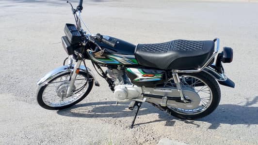 Honda 125 original 2023 model black fuel tank set