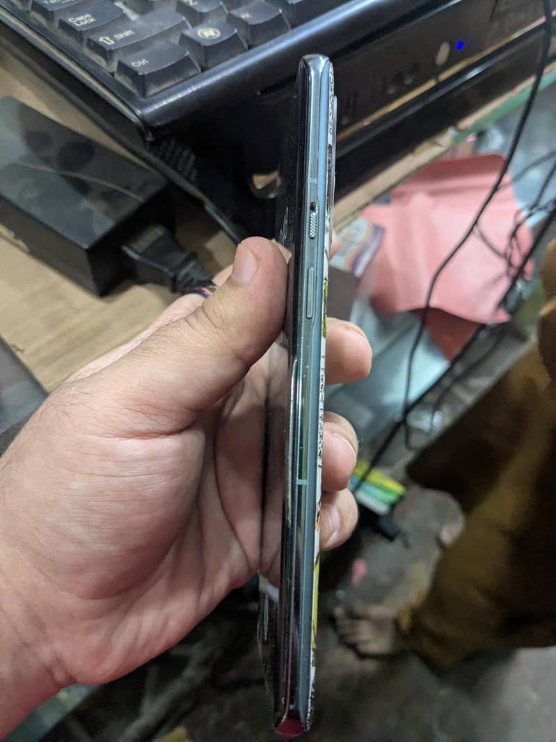 One Plus 9 Pro 1