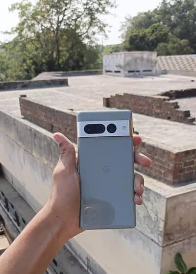 Google Pixel 7 Pro Mint Condition