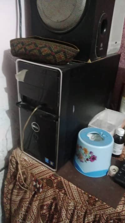 Dell pc with lcd mouse keyboard