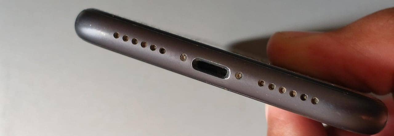 Apple iPhone 11 3
