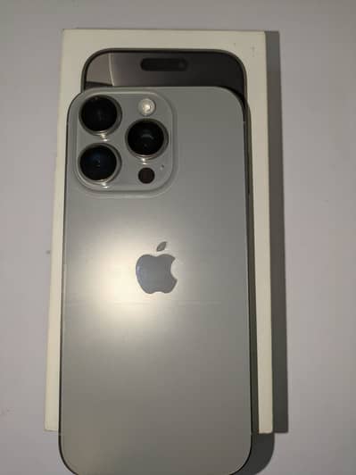 Apple iPhone 16 Pro