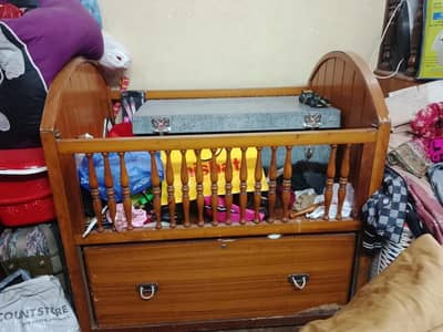 BABY COT