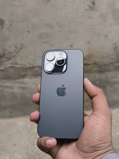Apple iPhone 15 Pro