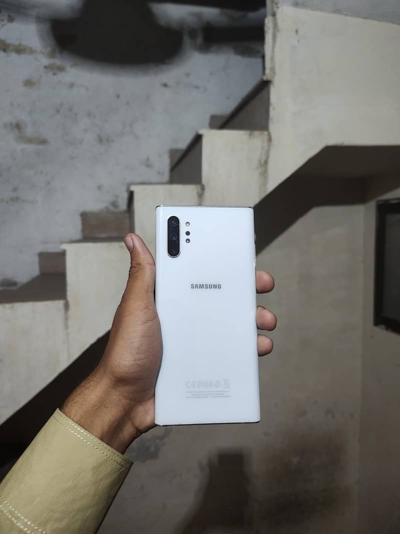 Samsung Mobile Note 10 Plus 1