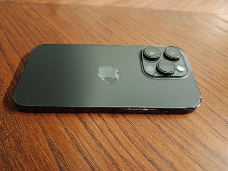 Apple iPhone 14 Pro 1