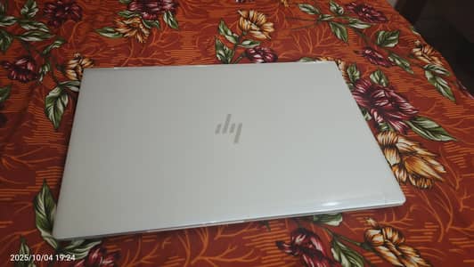 16 Gb Ram , 256 gb ssd