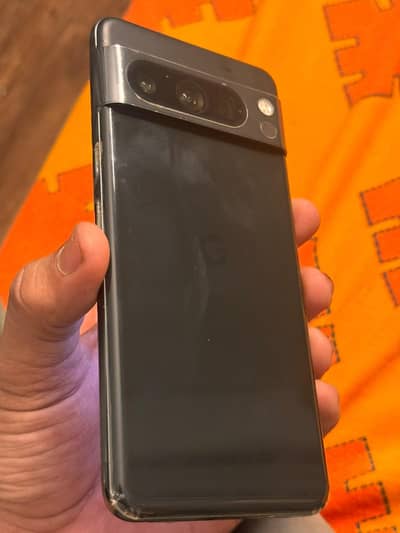 Google Pixel 8 Pro