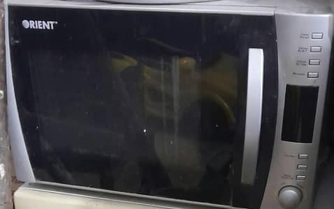 Used Microwave Oven for Sale – Good Working Condition
