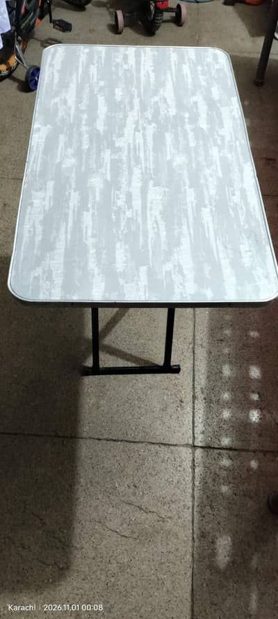 Center Table/Coffee Table