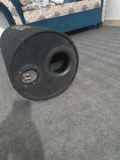 powerful sound amazing result anyone want to buy have car tape and wo