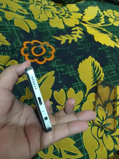 Tecno CAMON 20