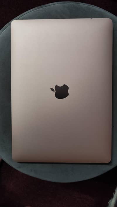 MAC BOOK AIR