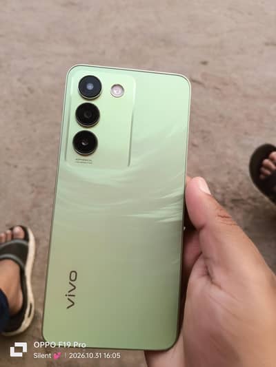 Vivo Y100