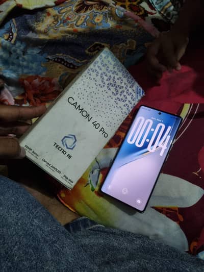 Tecno CAMON 40 Pro