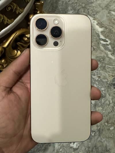 Apple iPhone 16 Pro Max