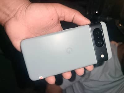 Google Pixel 8