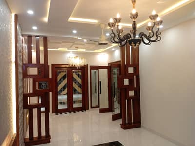 BRAND NEW 10 MARLA HOUSE FOR SALE IN JOHAR TOWN