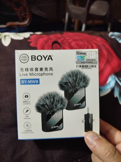 Boya BY-MW8 (Brand New Microphone Available)