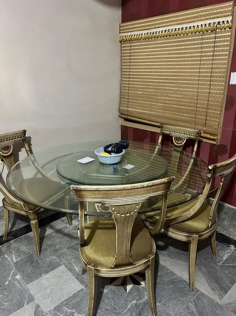 dinning table 0
