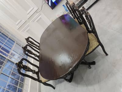 6-seater carved wooden chinioti dining table