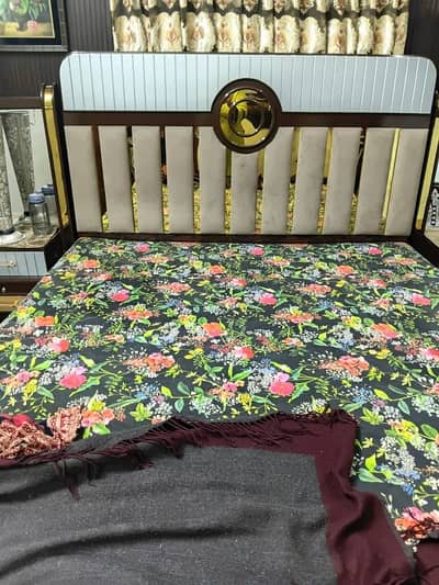 King Size Bed with side tables and Console