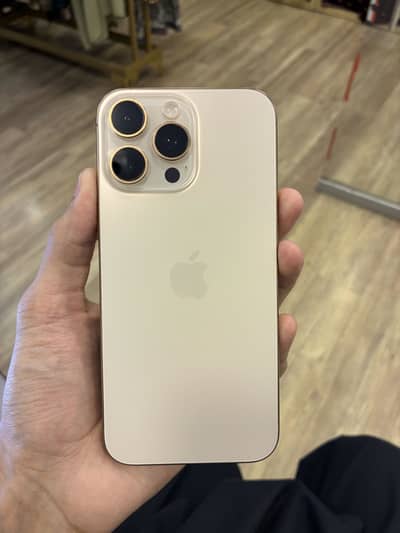 Apple iPhone 16 Pro Max