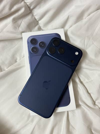 Apple iPhone 17 Pro Max JV